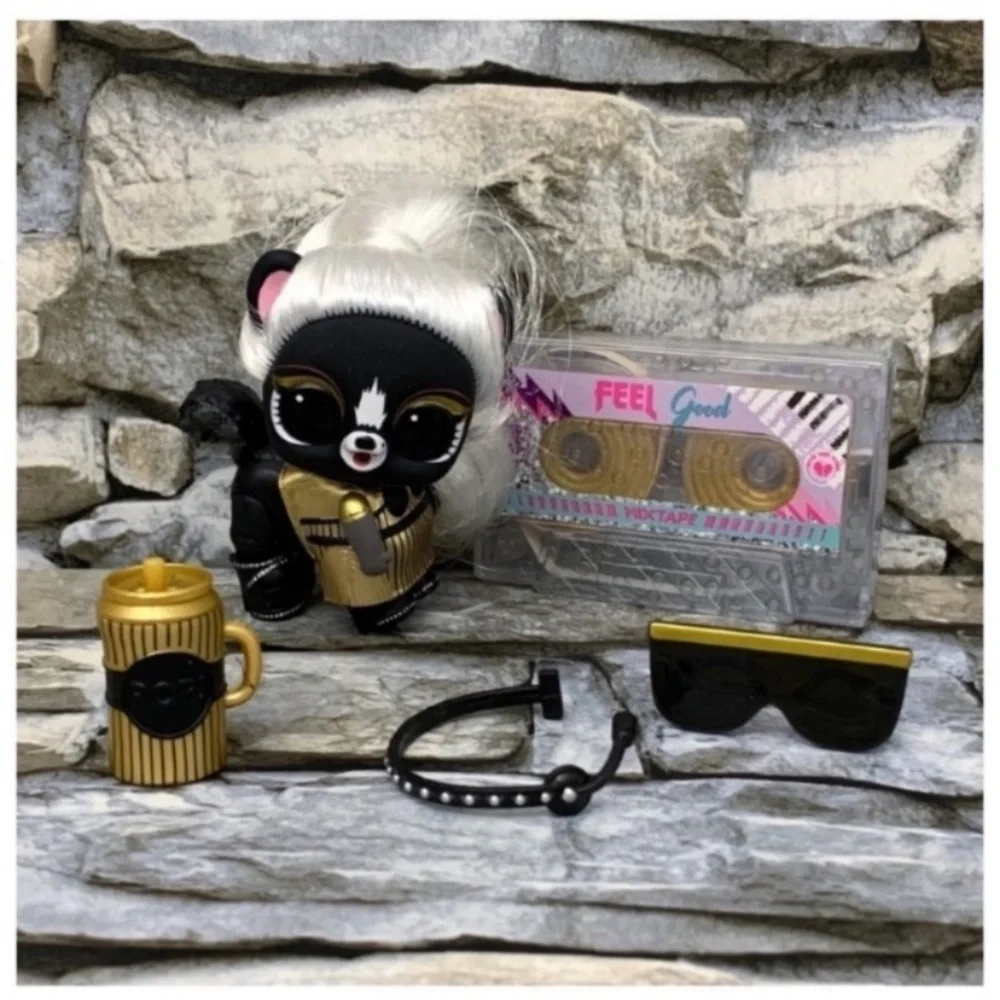 Solo Skunk RM-017 LOL Surprise Remix Crew Fancy Pets Doll Accessories New Toy